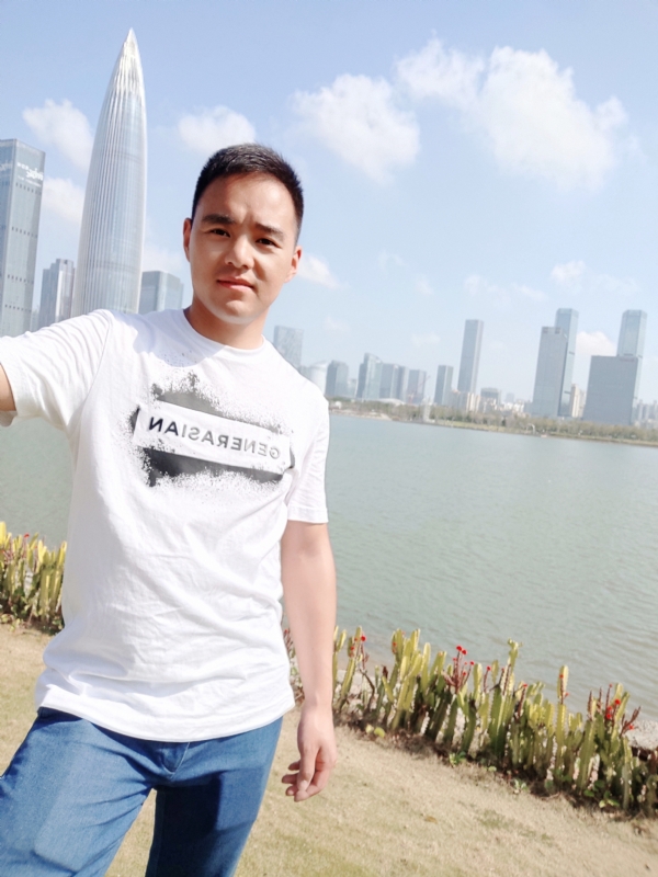 许仙敢睡蛇的第一张照片--黑龙江残疾人相亲网